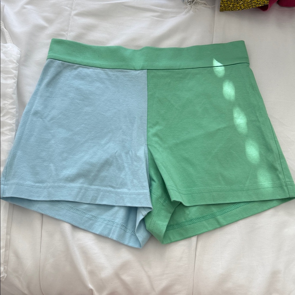 Coco Shop Colorblock Panel Shorts Size M